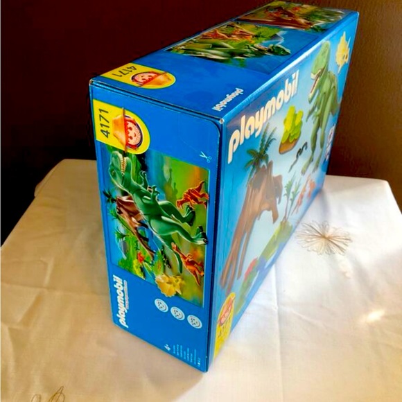 Playmobil T-Rex With Velociraptors - Picture 1 of 3